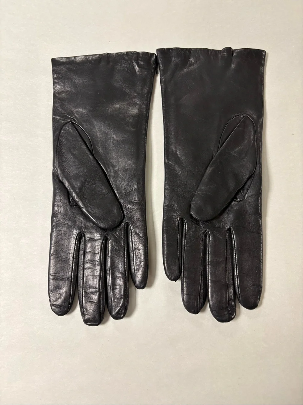 Nordstrom Womens Black Cashmere Lined Leather Wrist Gloves Size 8 New